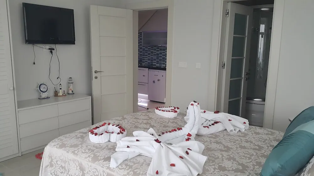 Standard Tek Büyük Yataklı Oda, Deniz Manzaralı