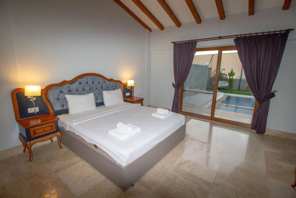 Tlos 2 Villa