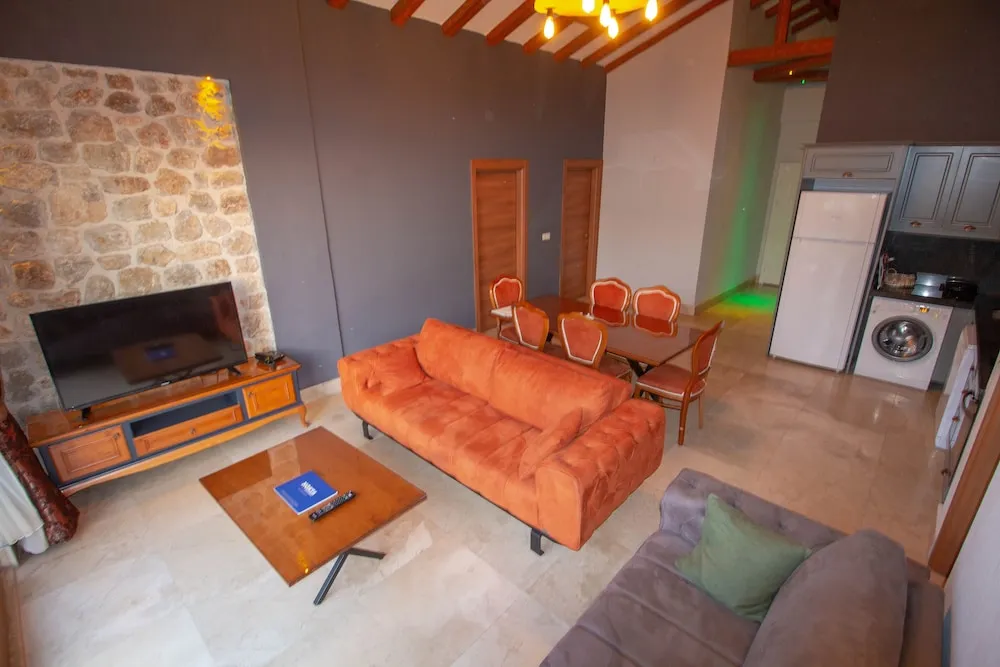 Tlos 5 Villa