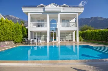 Zehra Villas