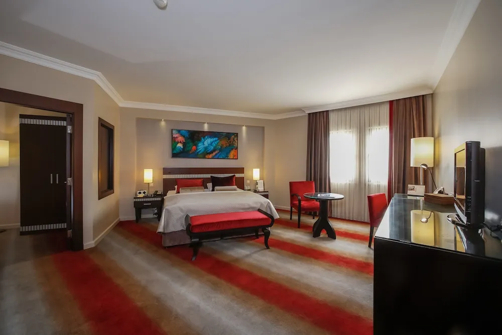 Grand Superior Family Suite