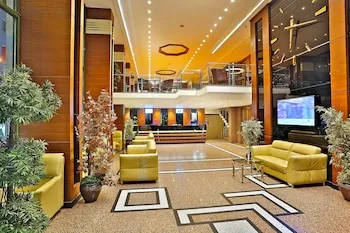 Grand Madrid Hotel