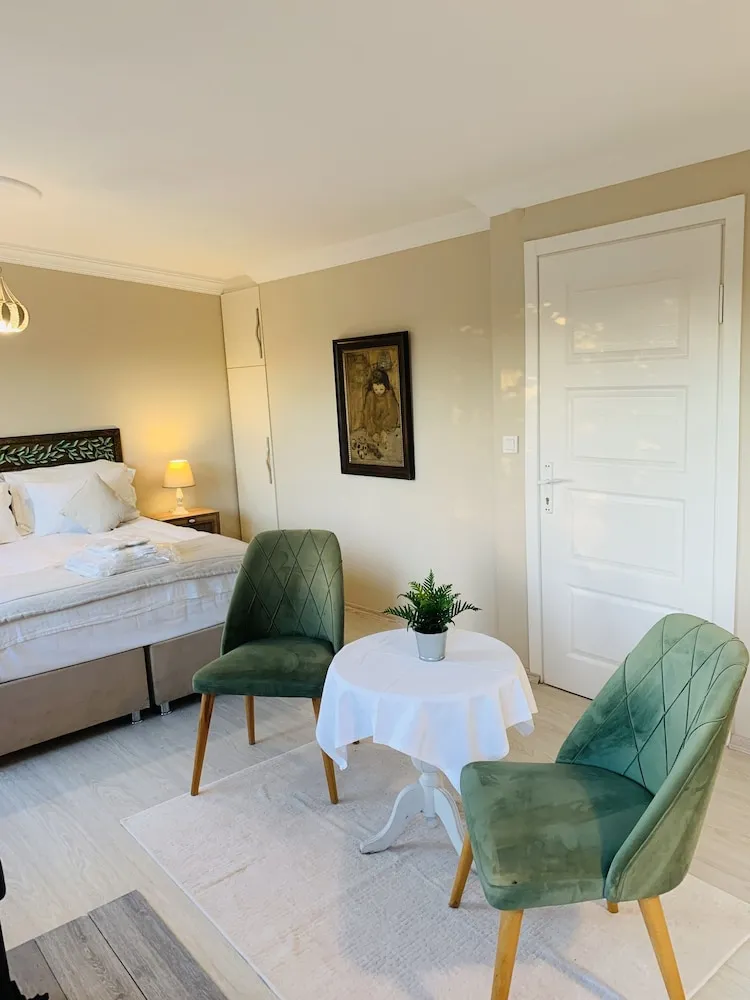 Zeytin Room