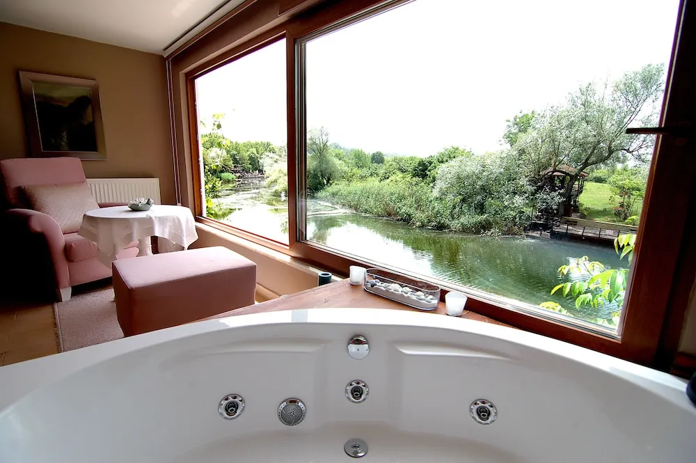 Hurma Deluxe Suite
