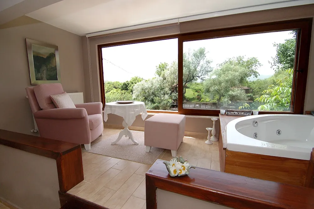 Hurma Deluxe Suite