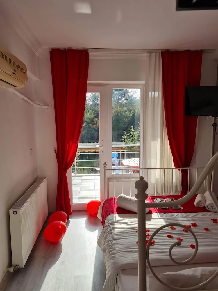 Standard Tek Büyük Yataklı Oda, Balkon/Veranda, Nehir Manzaralı