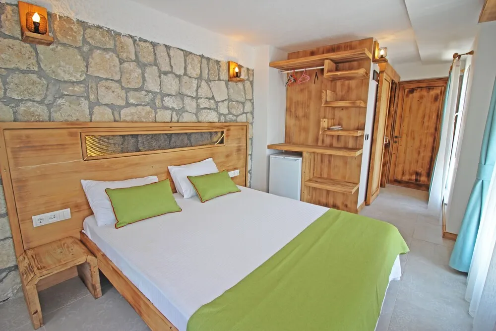 Deluxe Stüdyo Süit, Tepe Manzaralı