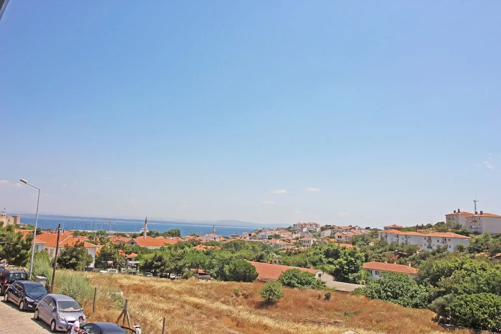 Economy Oda, Şehir Manzaralı