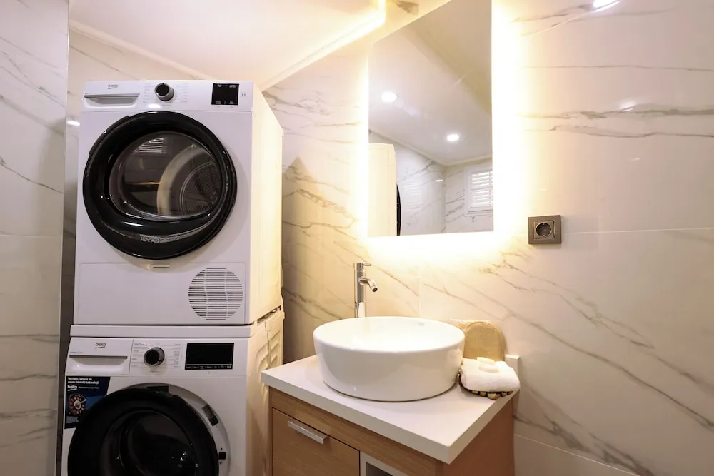 Deluxe Apart Daire, 1 Çift Kişilik Yatak ve Çekyat, Havuz Manzaralı