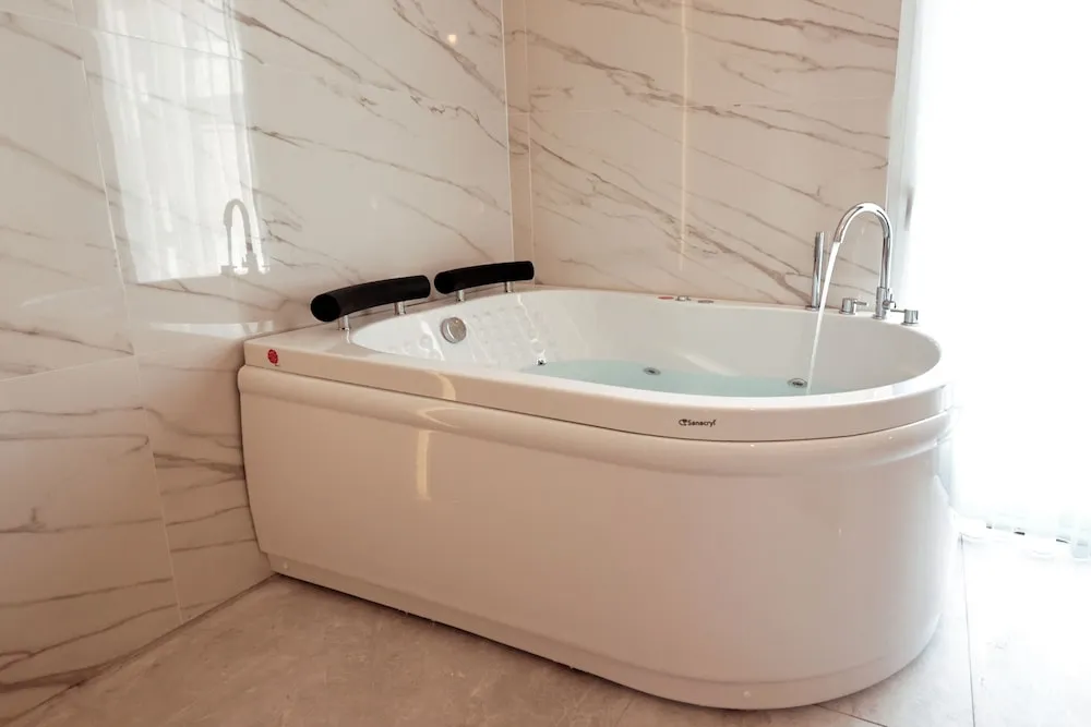 Luxury Daire, 1 Çift Kişilik Yatak ve Çekyat, Sıcak Su Küveti, Şehir Manzaralı
