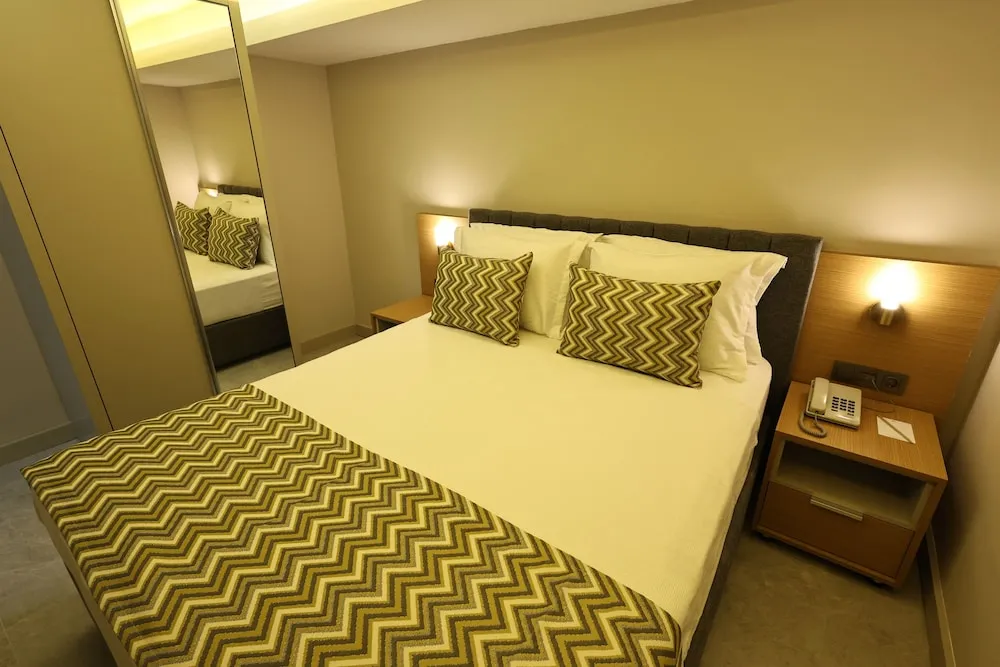 Luxury Daire, 1 Çift Kişilik Yatak ve Çekyat, Sıcak Su Küveti, Bahçe Manzaralı