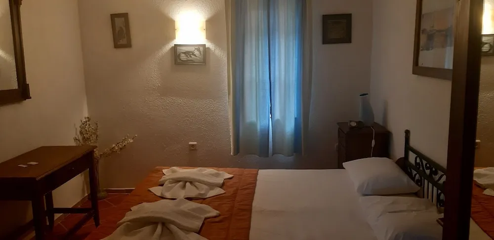 Standard Süit, Teras