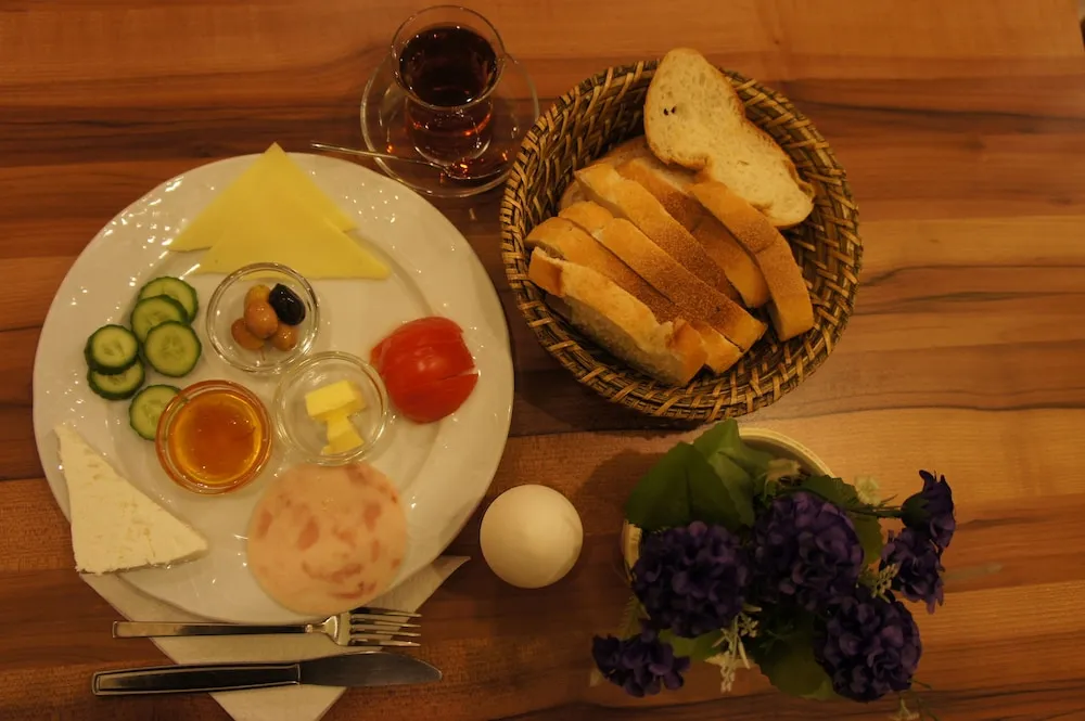 Kahvaltı servisi