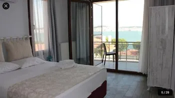 Cunda Limon Otel