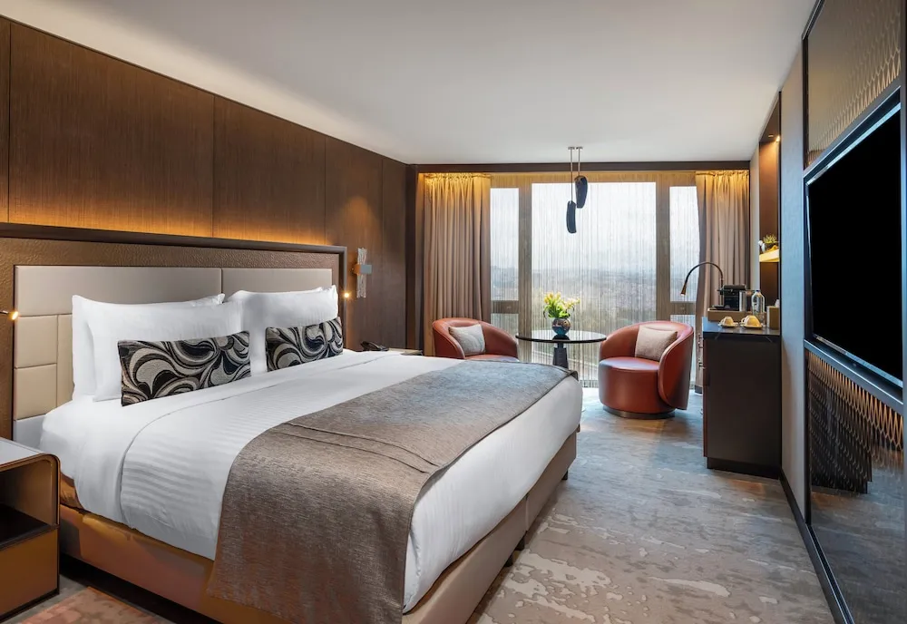 Premium Oda, 1 En Büyük (King) Boy Yatak, Club Dinlenme Salonu Girişi, Deniz Manzaralı