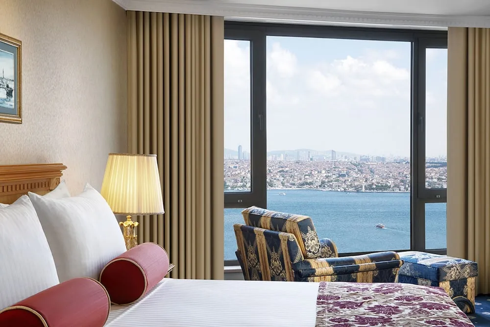 Süit, 1 Yatak Odası, Sigara İçilebilir, Deniz Manzaralı