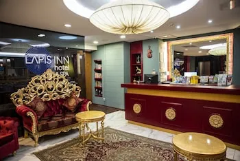 Lapis Inn Hotel & Spa