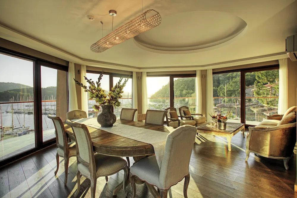 Tower Suites