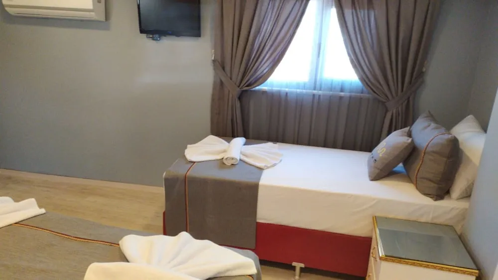 Design Üç Kişilik Oda