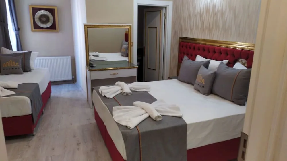 Design Üç Kişilik Oda