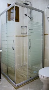 Manuela Hotel