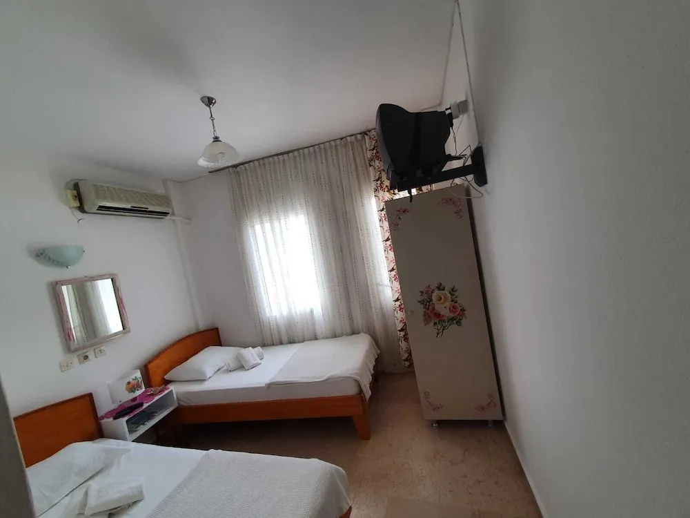 Standard Üç Kişilik Oda