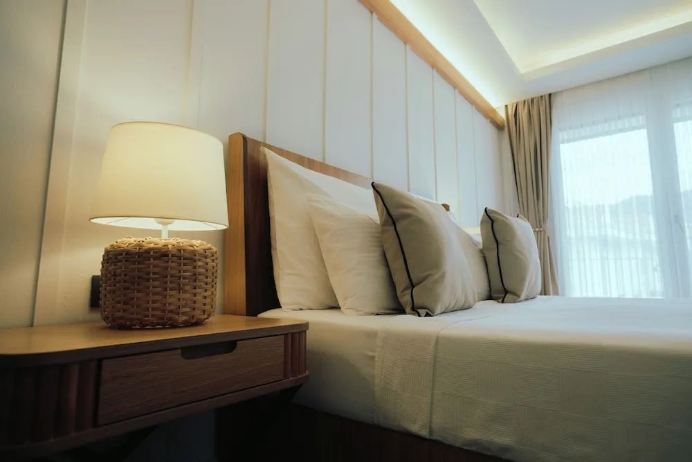 Superior Tek Büyük Yataklı Oda, Balkon, Deniz Manzaralı