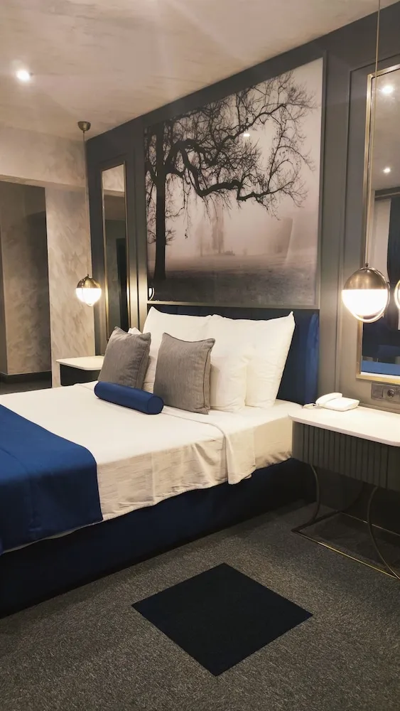 Deluxe Tek Büyük Yataklı Oda, Balkon
