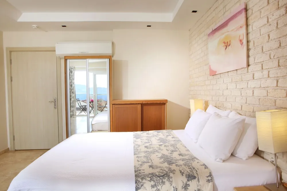 Junior Süit, Balkon, Deniz Manzaralı