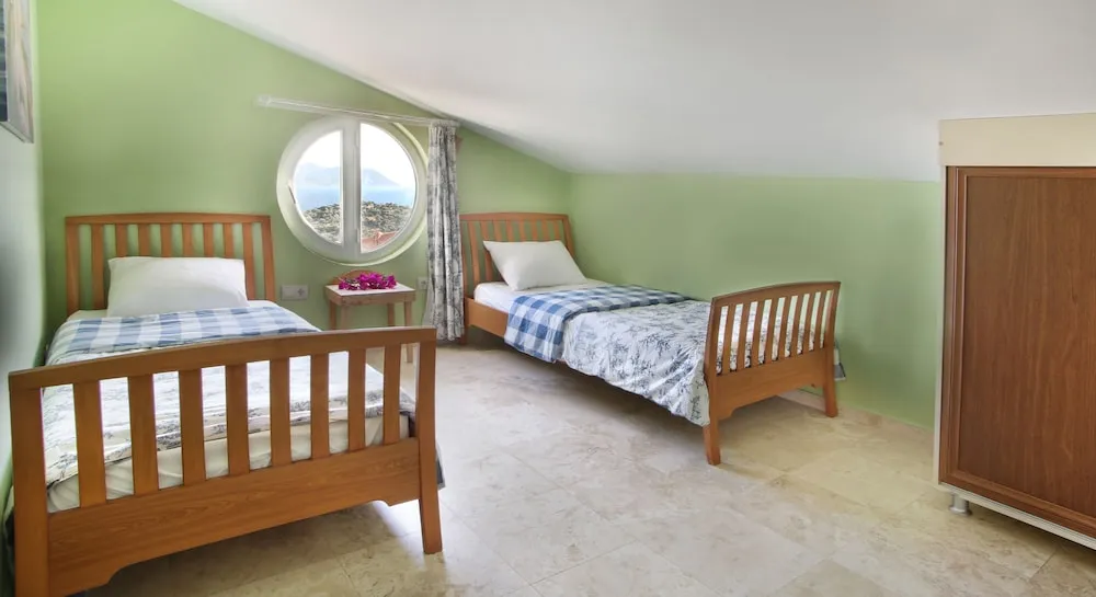 Çatı Katı Süiti (Penthouse), Teras