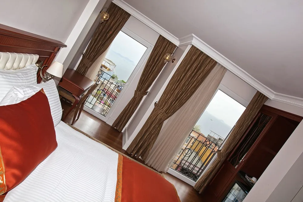 Deluxe Double Room with Sea View