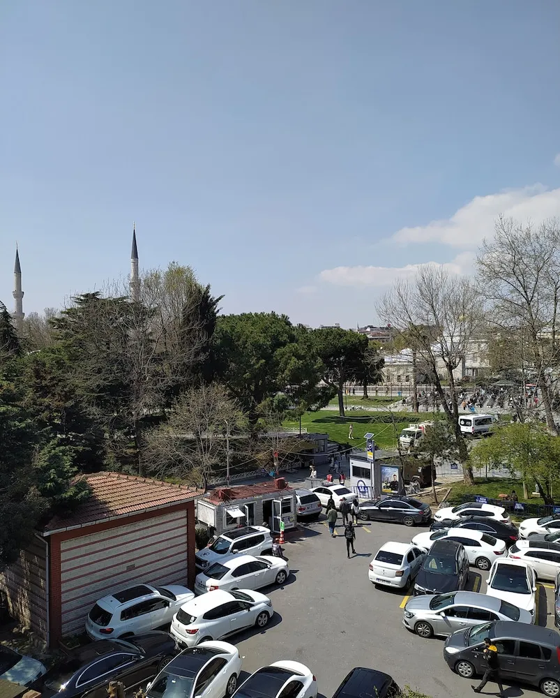 Premium Üç Kişilik Oda