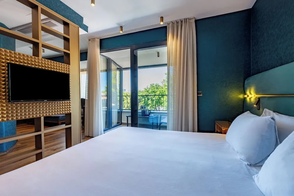 Deluxe Tek Büyük Yataklı Oda, 1 Yatak Odası, Şehir Manzaralı