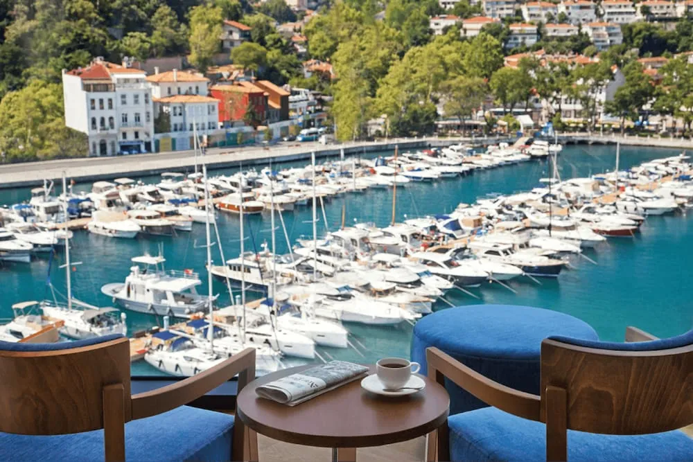 Deluxe İki Ayrı Yataklı Oda, Marina Manzaralı