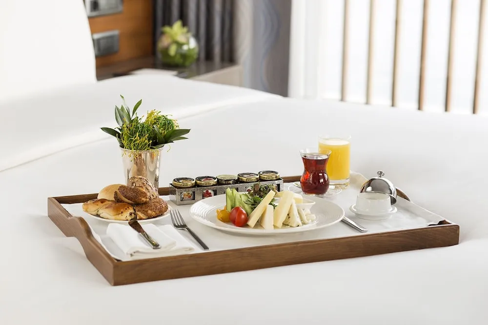 Deluxe İki Ayrı Yataklı Oda, Marina Manzaralı
