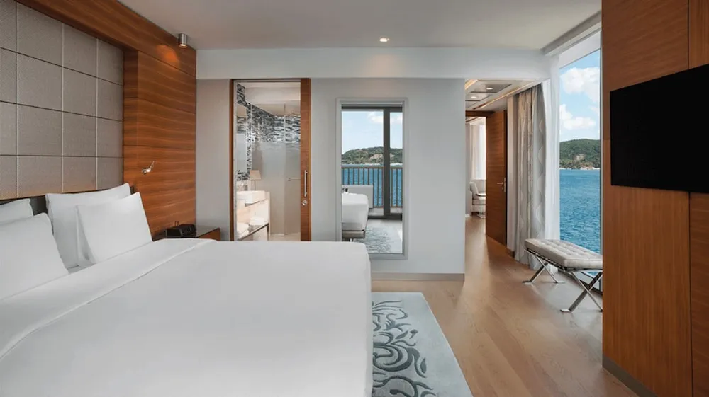 Deluxe Süit, 1 En Büyük (King) Boy Yatak (Family, Bosphorus View)