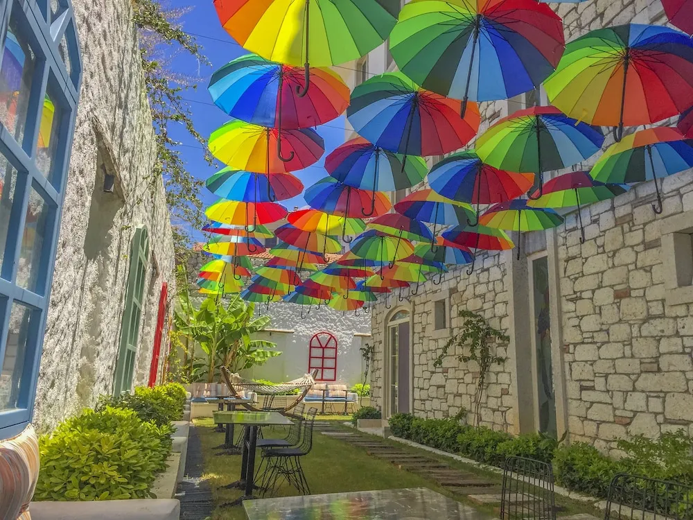 Stone Garden Tas Hotel