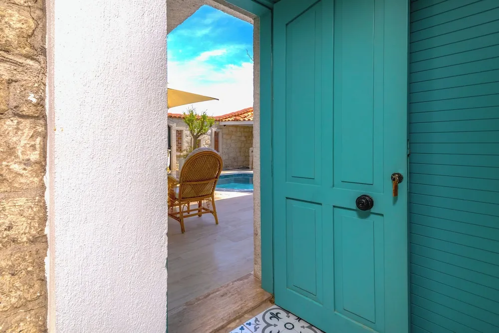 Deluxe Üç Kişilik Oda