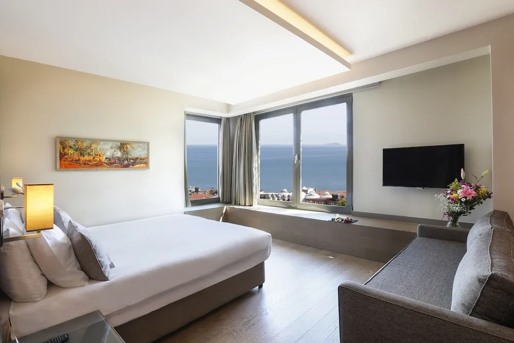 Deluxe Oda, 1 Çift Kişilik Yatak, Deniz Manzaralı, Köşe