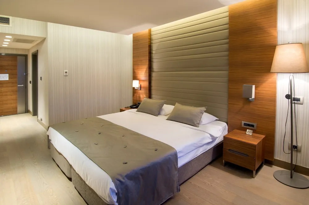 Deluxe Oda, 1 Çift Kişilik Yatak, Deniz Manzaralı, Köşe