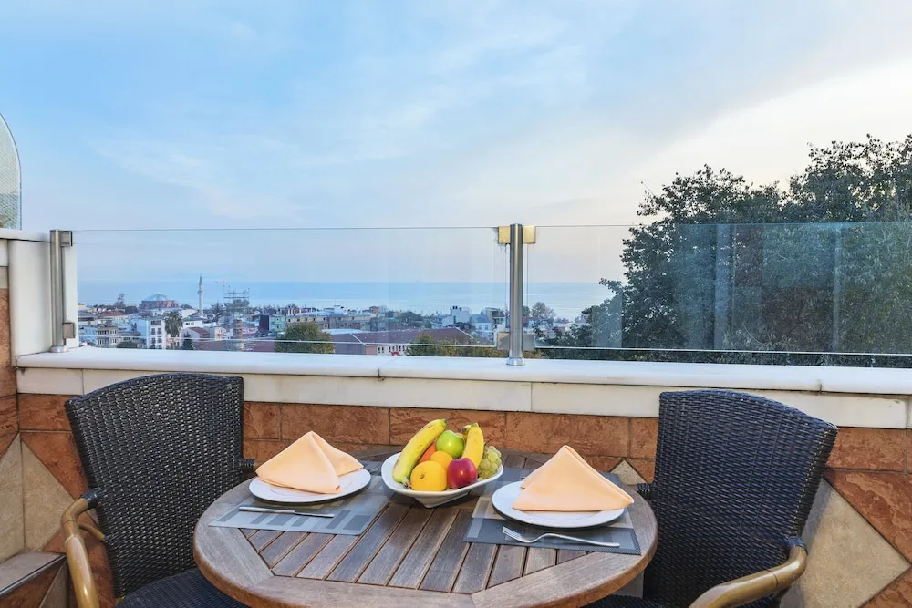 Superior Üç Kişilik Oda, 1 Yatak Odası