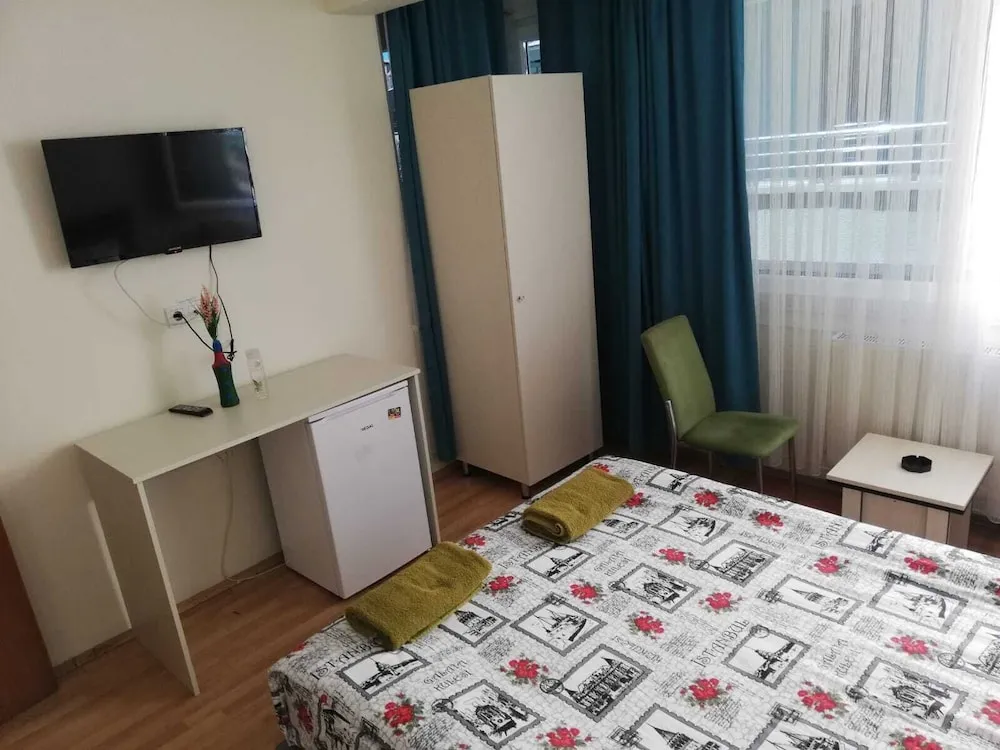 Economy Tek Büyük Yataklı Oda