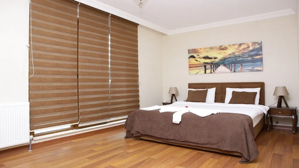 Standard Tek Büyük veya İki Ayrı Yataklı Oda, Balkon
