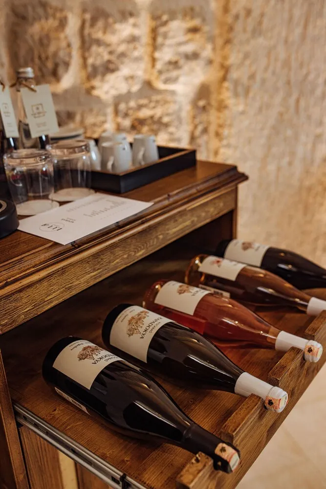 VR777 Natural Cave Queen Suite