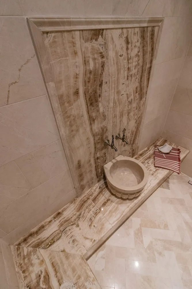 VR204 Stone Arched Private Suite