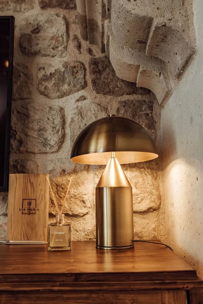 VR204 Stone Arched Private Suite