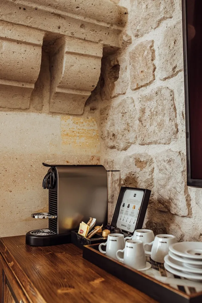 VR204 Stone Arched Private Suite