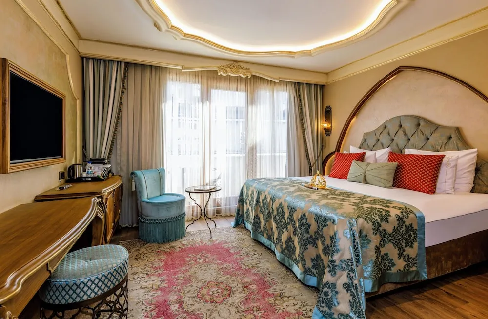 Luxury Oda, Teras