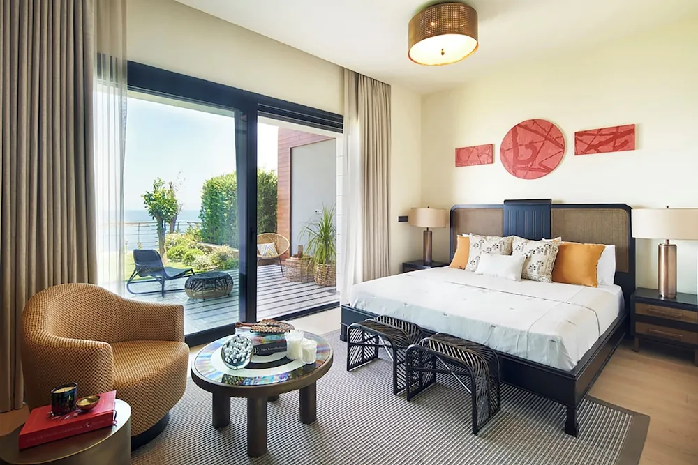 5+1 Deluxe Villa with Private Pool, Sauna & Maid`s Room