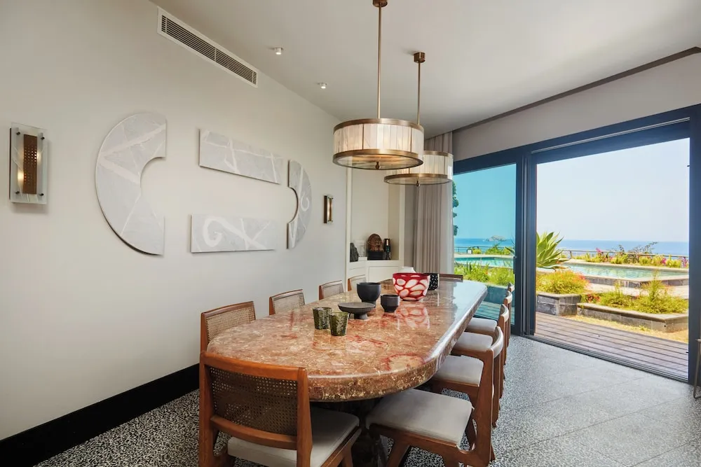 5+1 Deluxe Villa with Private Pool, Sauna & Maid`s Room